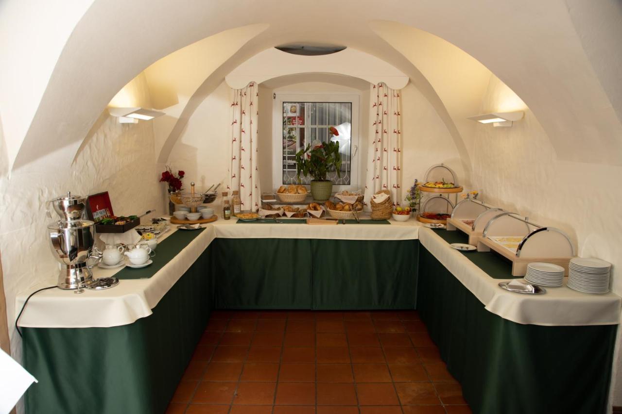 Hotel Schlair Kremsmünster Buitenkant foto